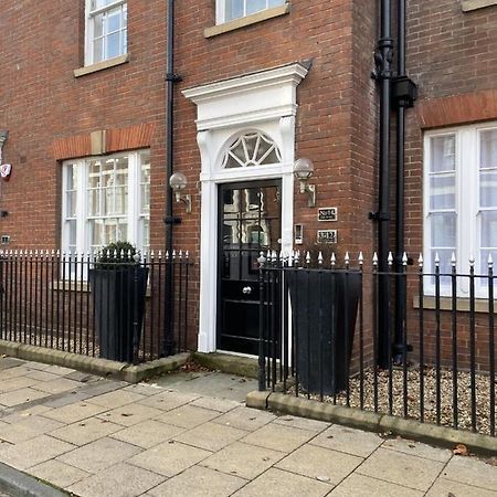 10 Bootham House - Luxury City Centre Apartment With Free Parking For One Car Йорк Экстерьер фото